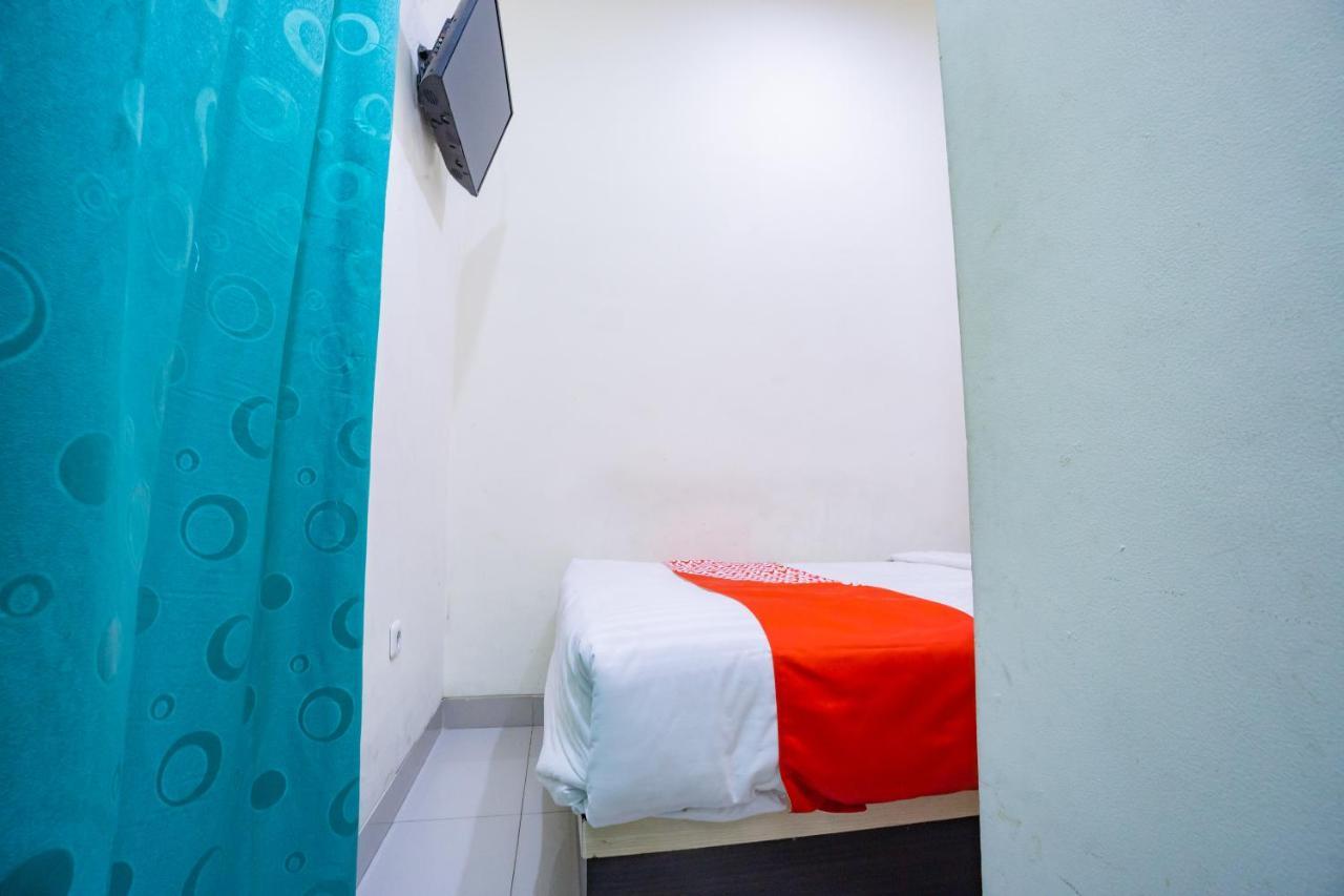 Oyo 2357 Syariah Grand Raudhah Jacarta Exterior foto