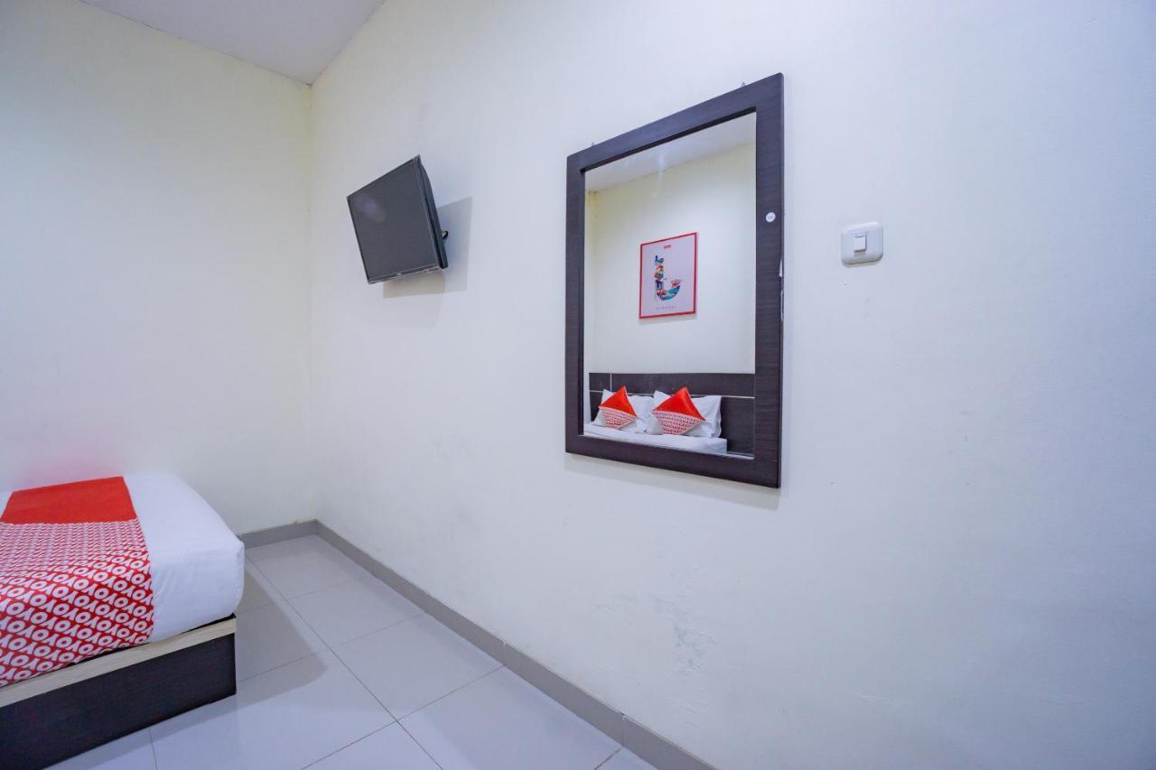 Oyo 2357 Syariah Grand Raudhah Jacarta Exterior foto