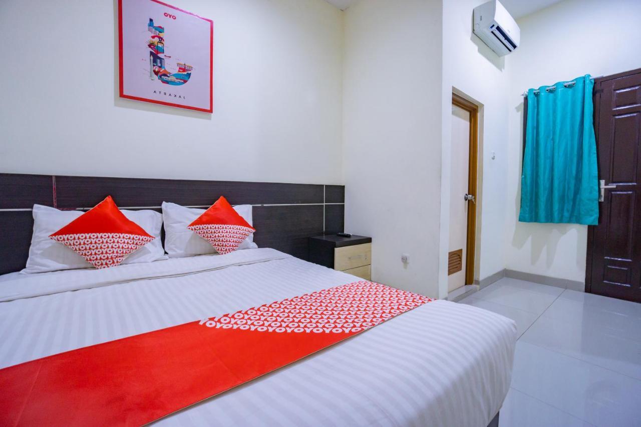 Oyo 2357 Syariah Grand Raudhah Jacarta Exterior foto
