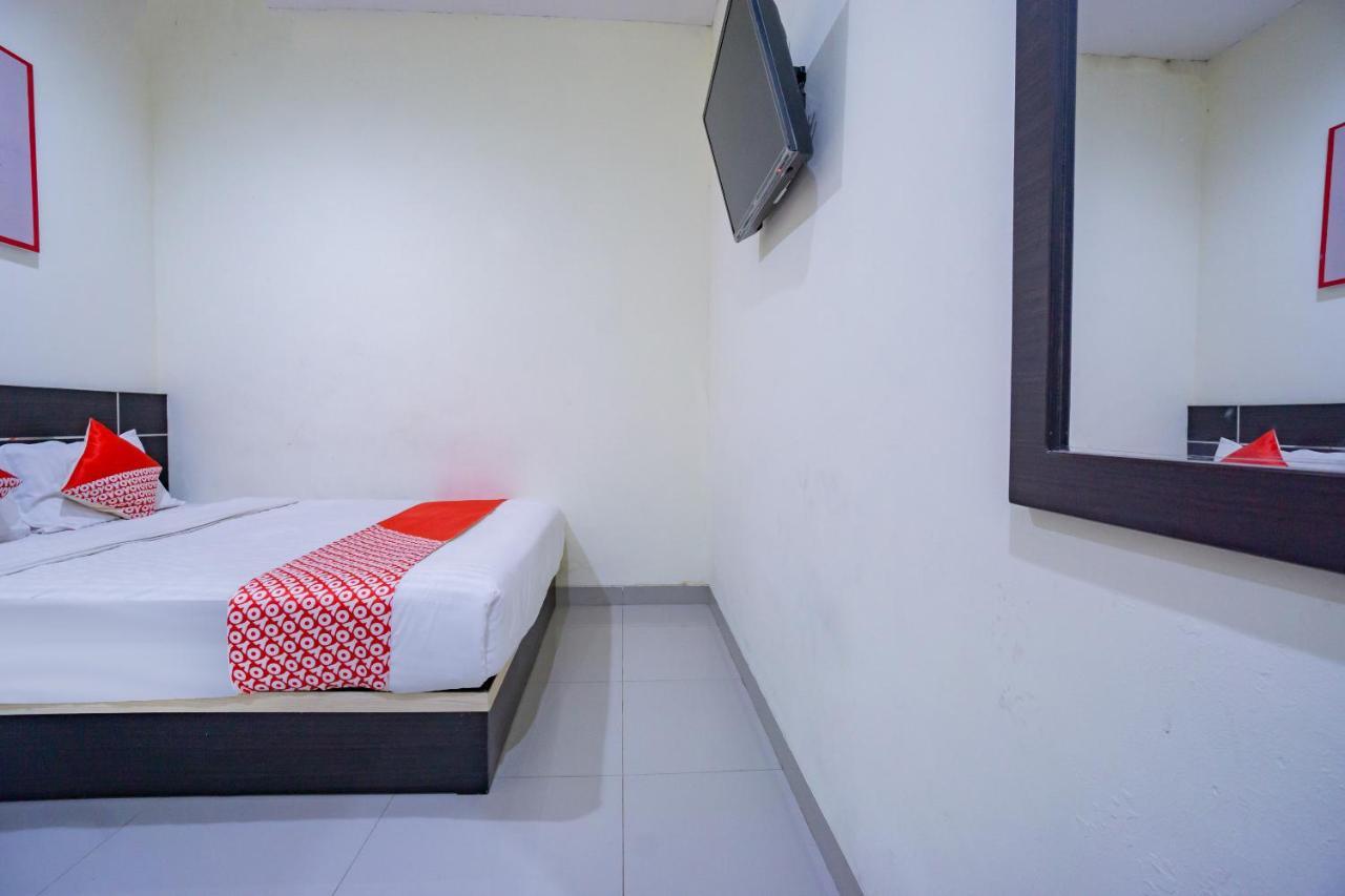 Oyo 2357 Syariah Grand Raudhah Jacarta Exterior foto