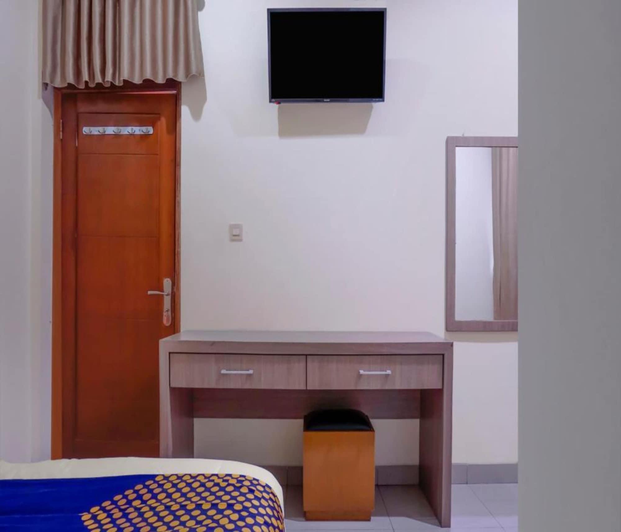Oyo 2357 Syariah Grand Raudhah Jacarta Exterior foto