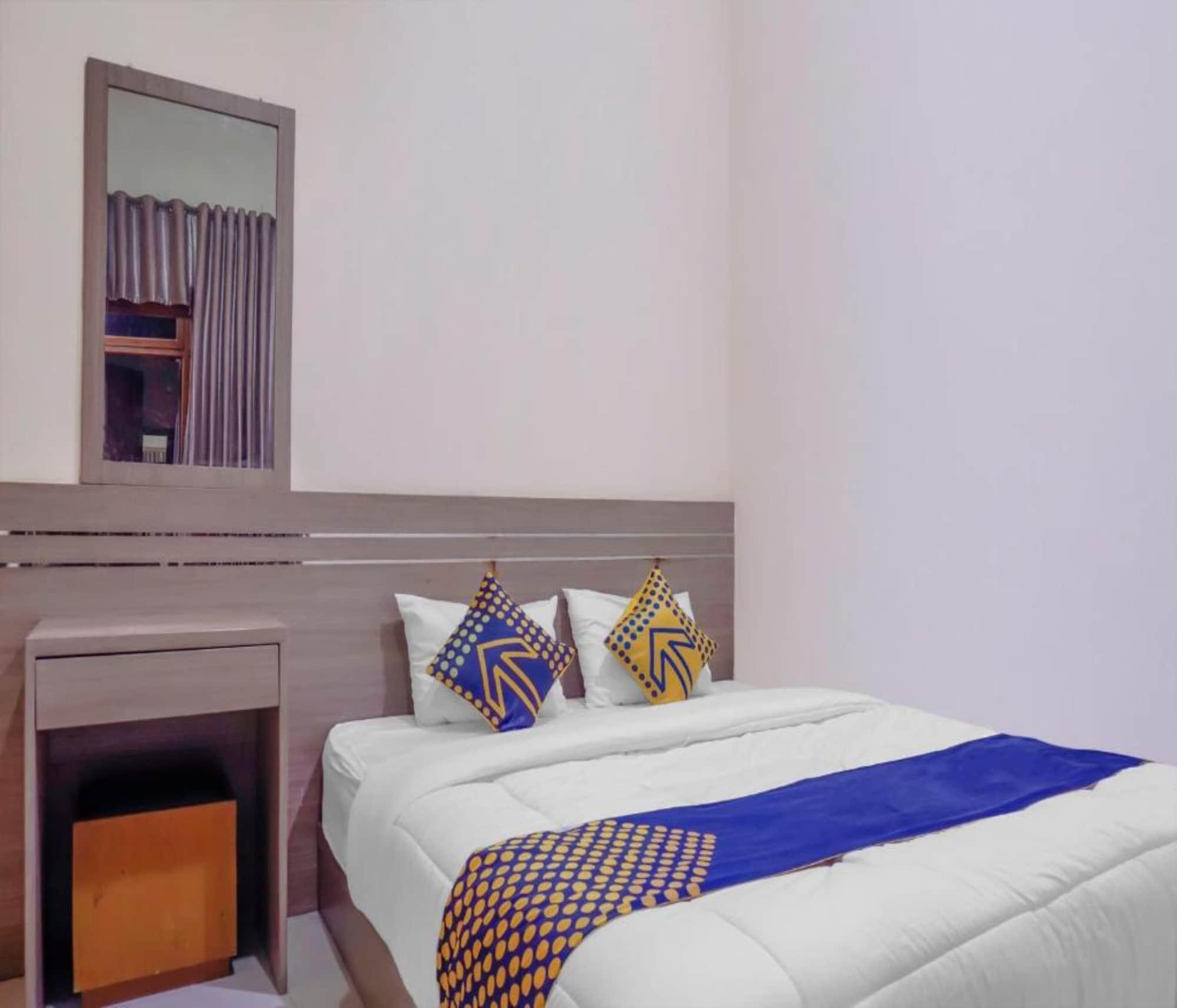 Oyo 2357 Syariah Grand Raudhah Jacarta Exterior foto