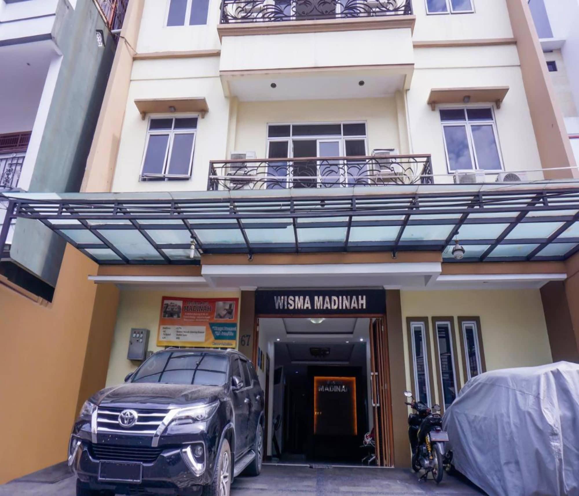 Oyo 2357 Syariah Grand Raudhah Jacarta Exterior foto