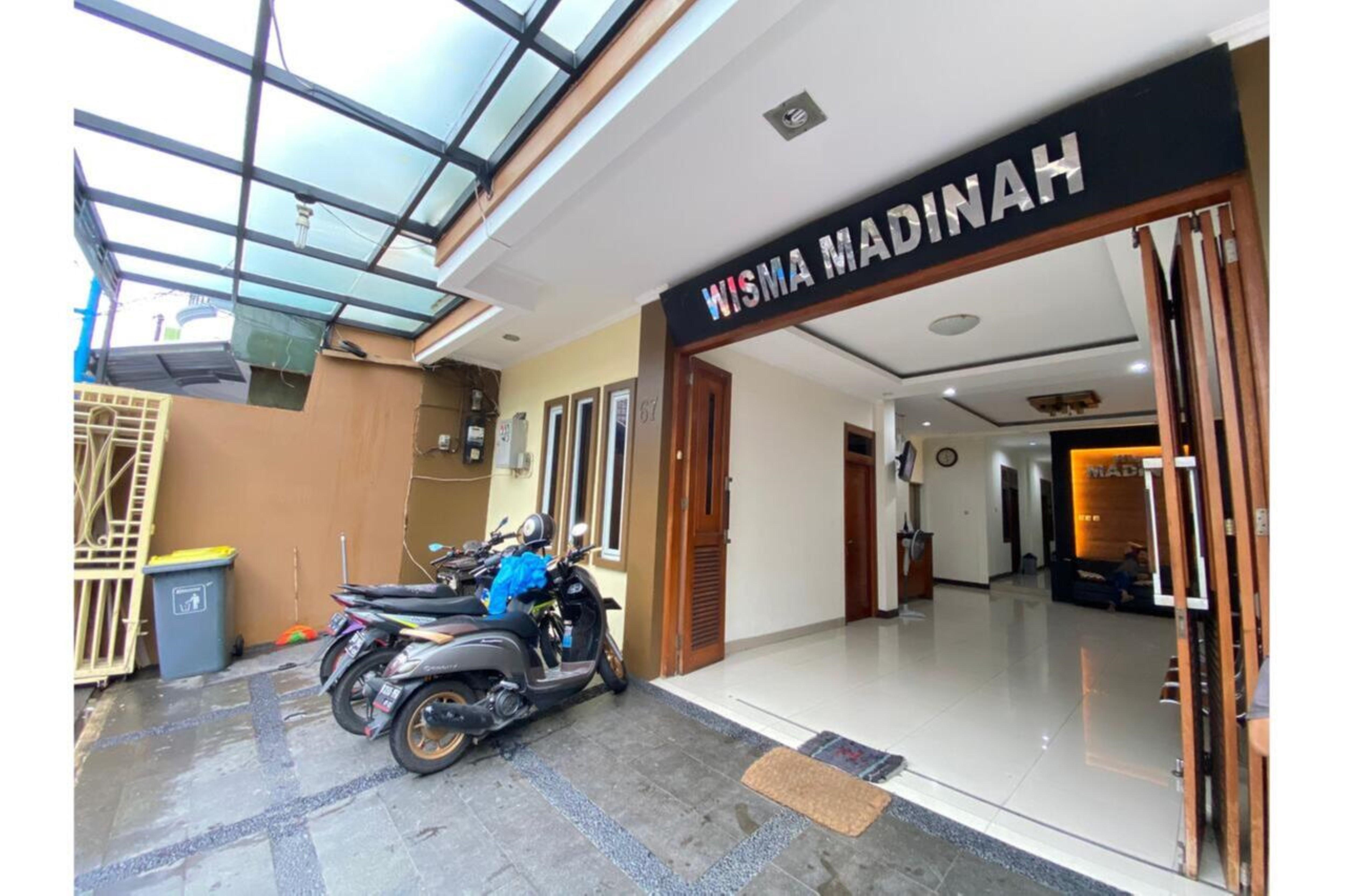 Oyo 2357 Syariah Grand Raudhah Jacarta Exterior foto